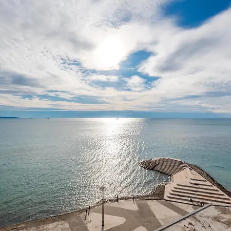 Seaview *